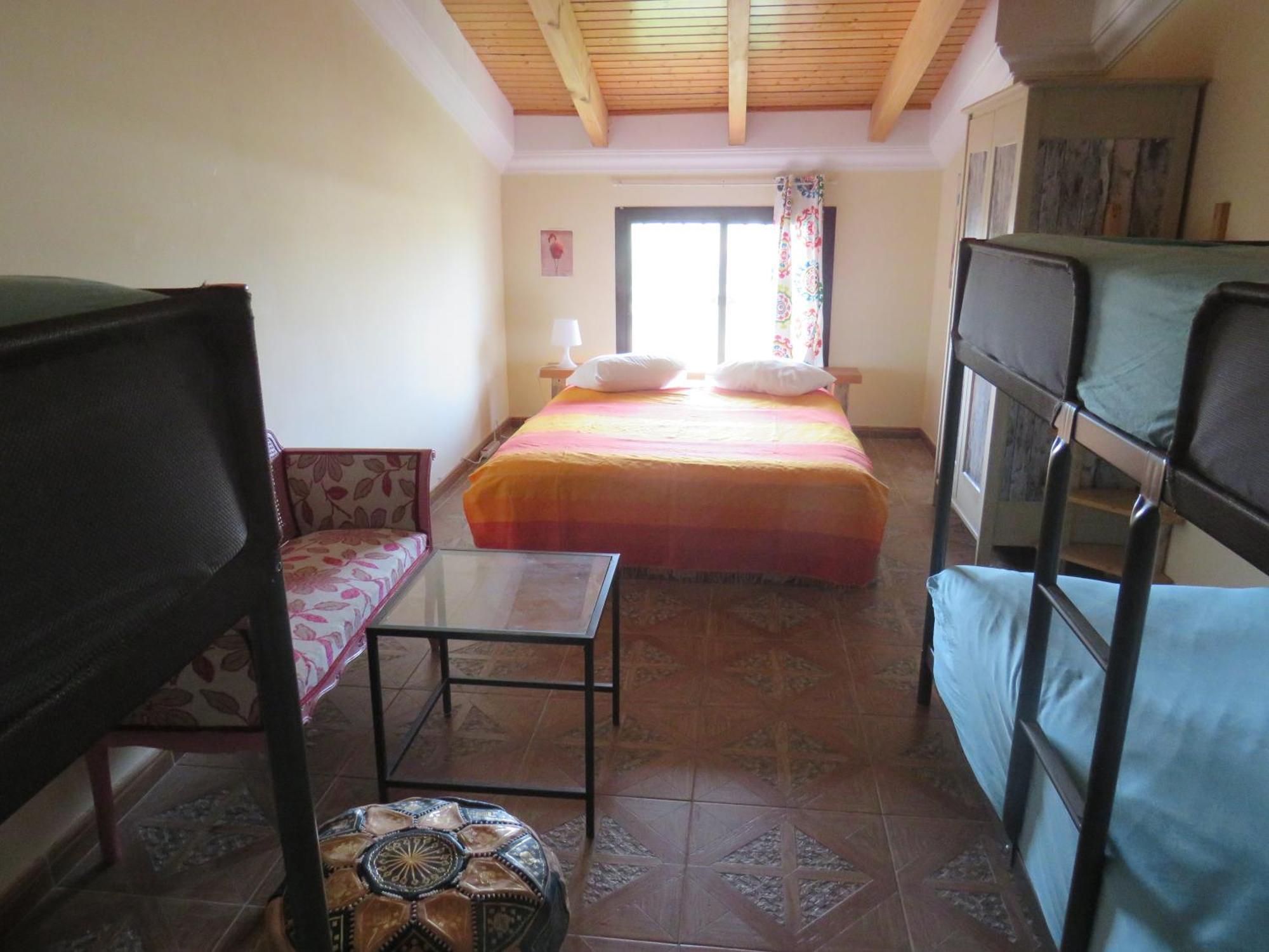Higos Chumbos, Casa Rural Compartido Chiclana de la Frontera Oda fotoğraf