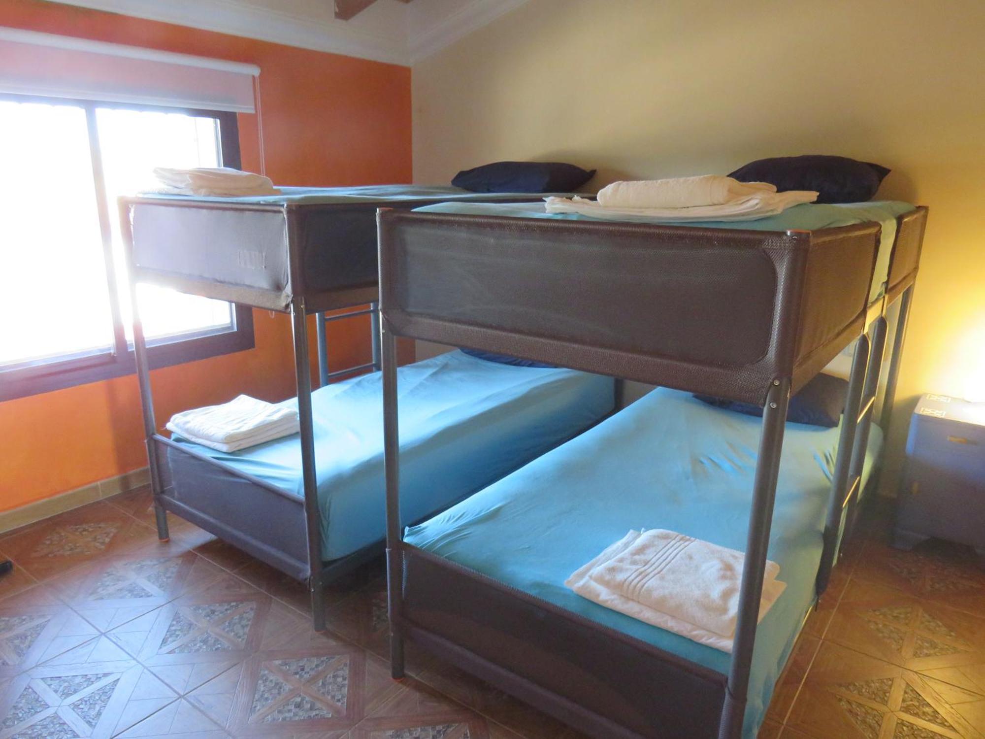 Higos Chumbos, Casa Rural Compartido Chiclana de la Frontera Oda fotoğraf